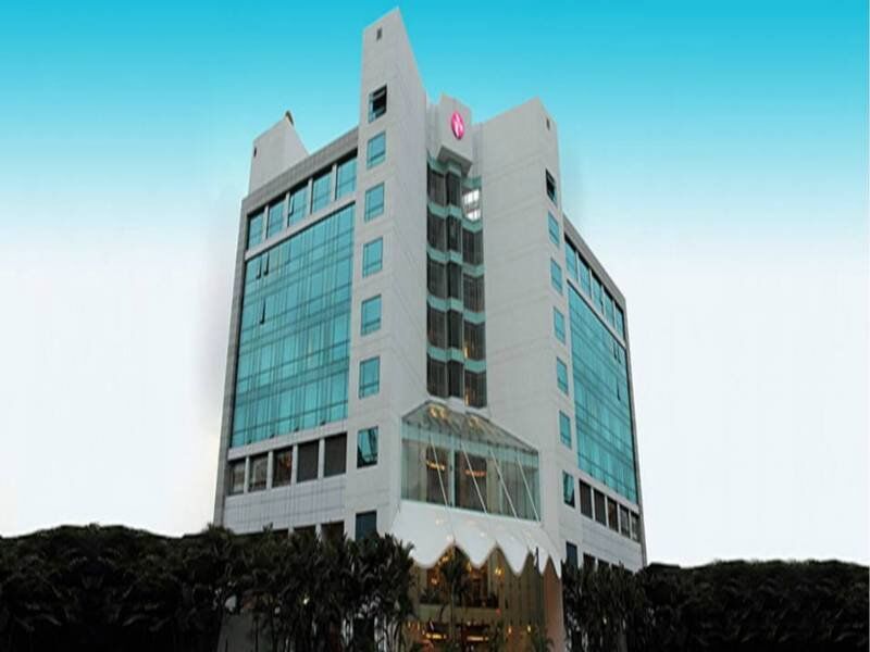 纳维孟买温德姆华美达酒店 纳威孟买 外观 照片
